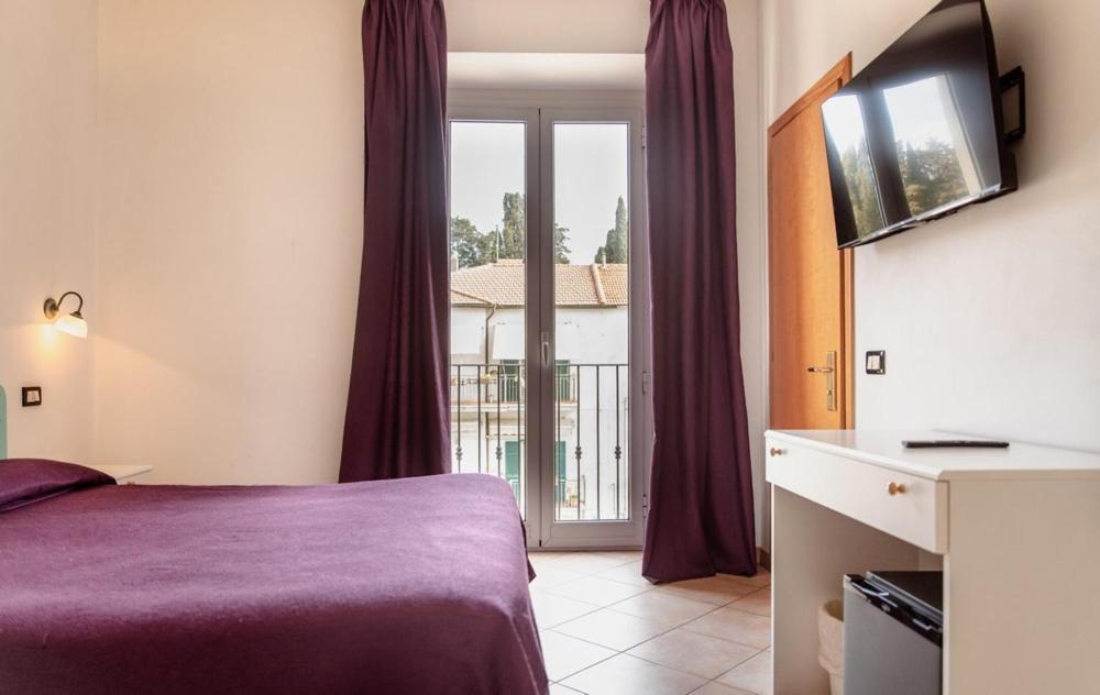 Hotel Rossi Manciano Eksteriør billede