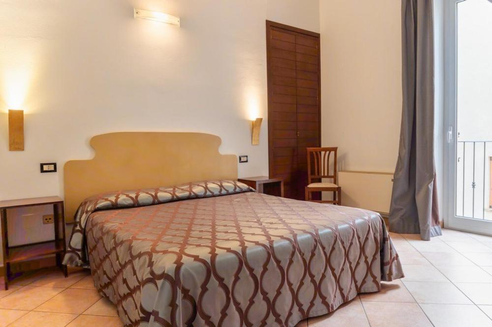 Hotel Rossi Manciano Eksteriør billede