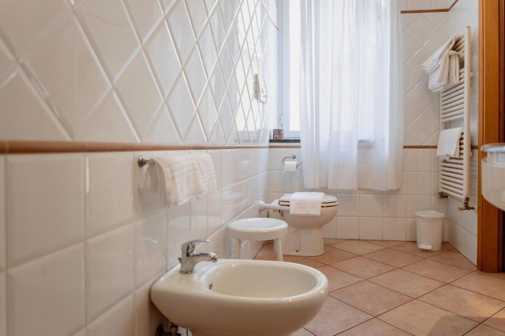 Hotel Rossi Manciano Eksteriør billede